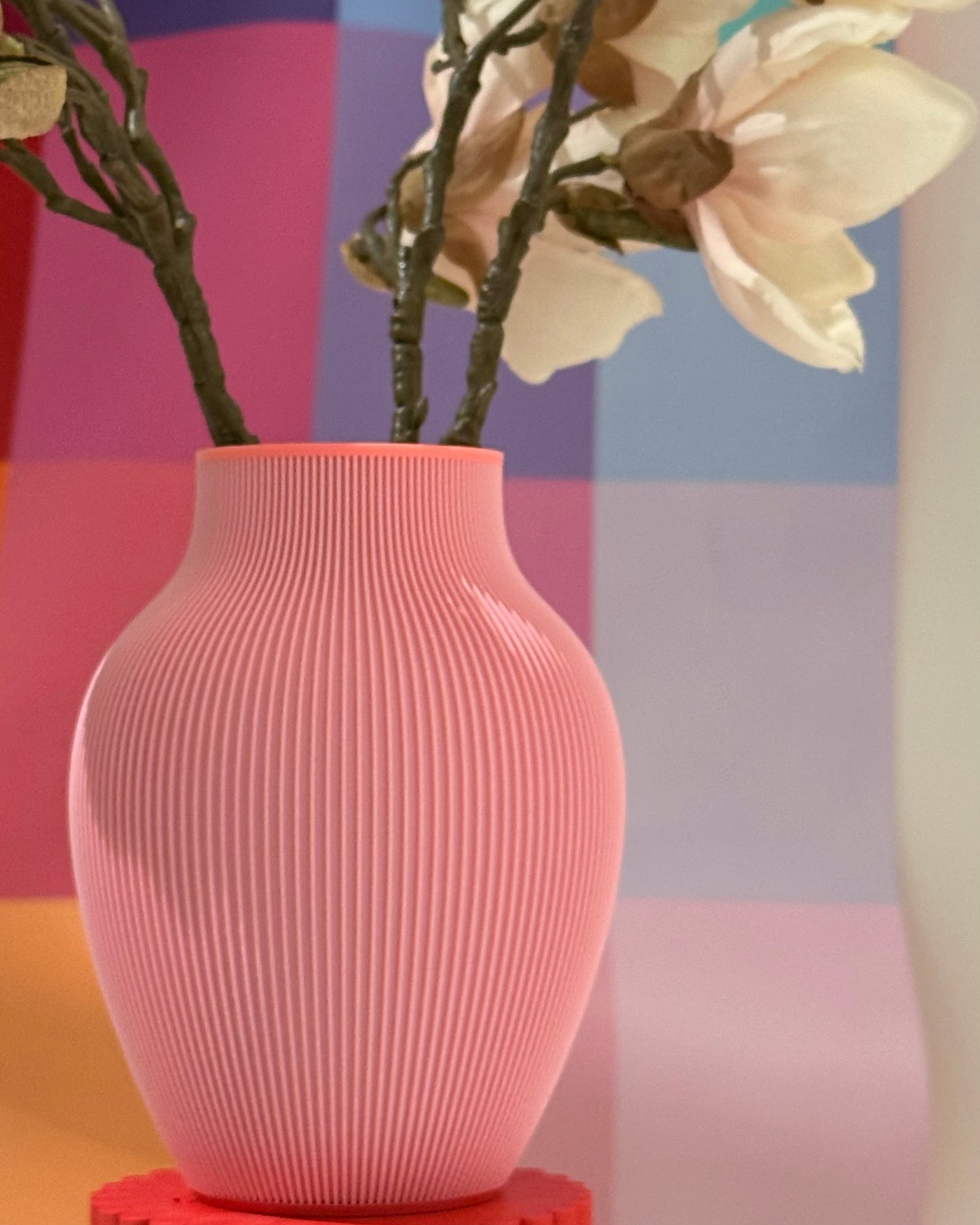 accent flow vase